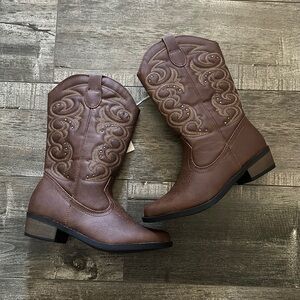 New Cat & Jack kids size 3 Brown boots